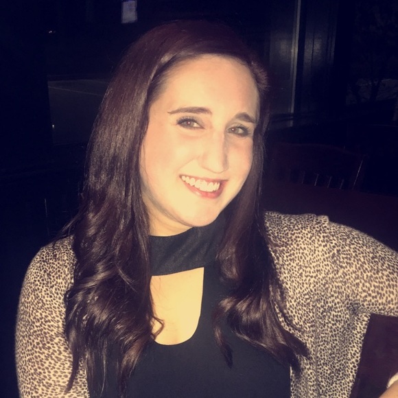 Meet your Posher, Aimee - Picture 1 of 1